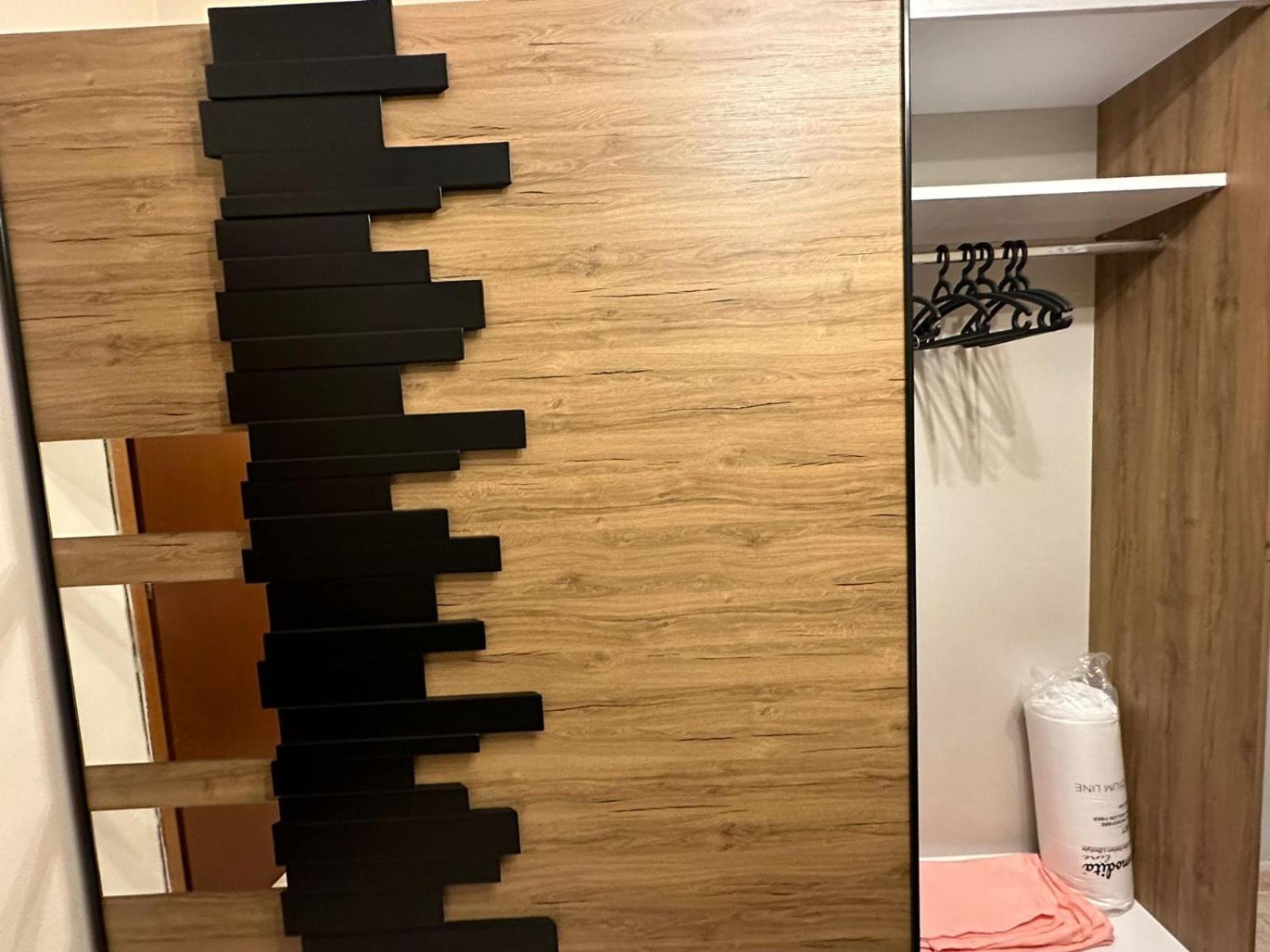 Esar Apartment Дуррес Екстер'єр фото